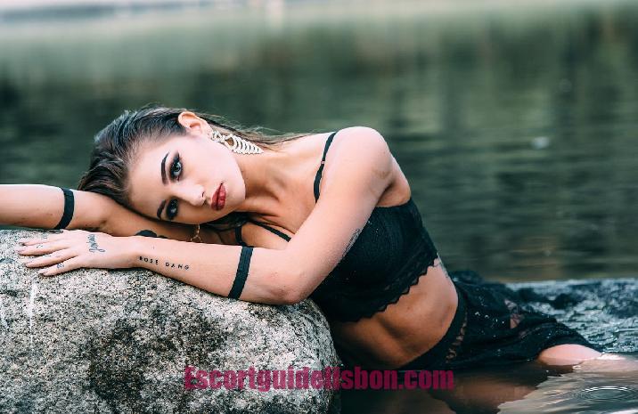 כוכבות פורנו לחקור את העולם השנוי במחלוקת של בידור למבוגרים