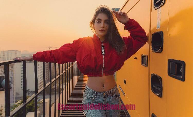 סגנון החיים של סווינגר לחקור את העולם המסקרן של סווינגינג